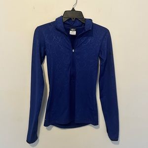 Nike Pro half zip XS